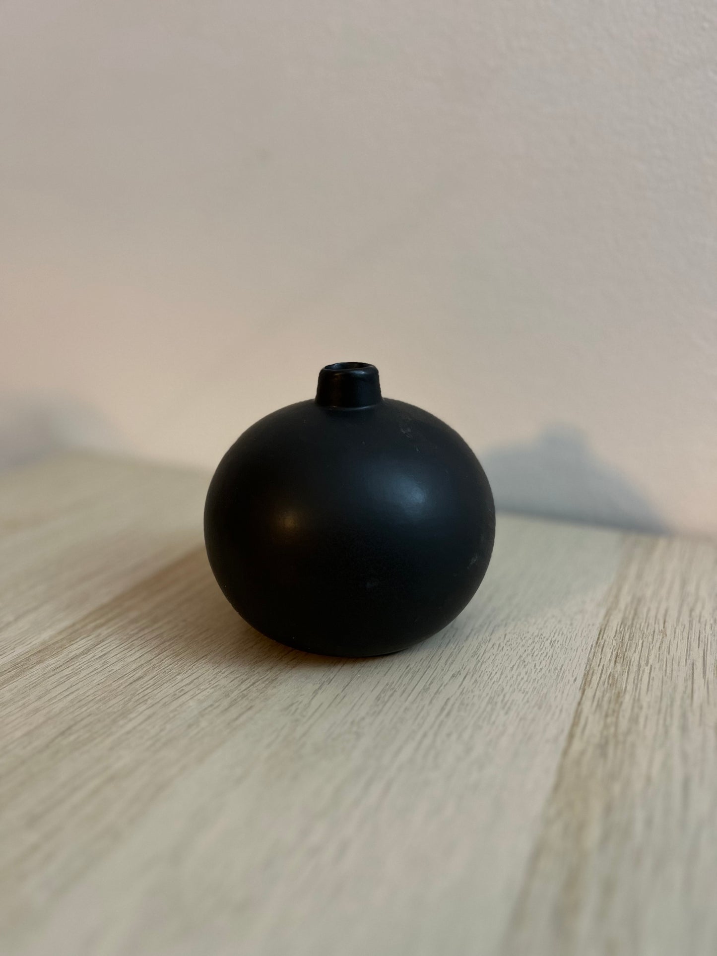 Vase déco noir