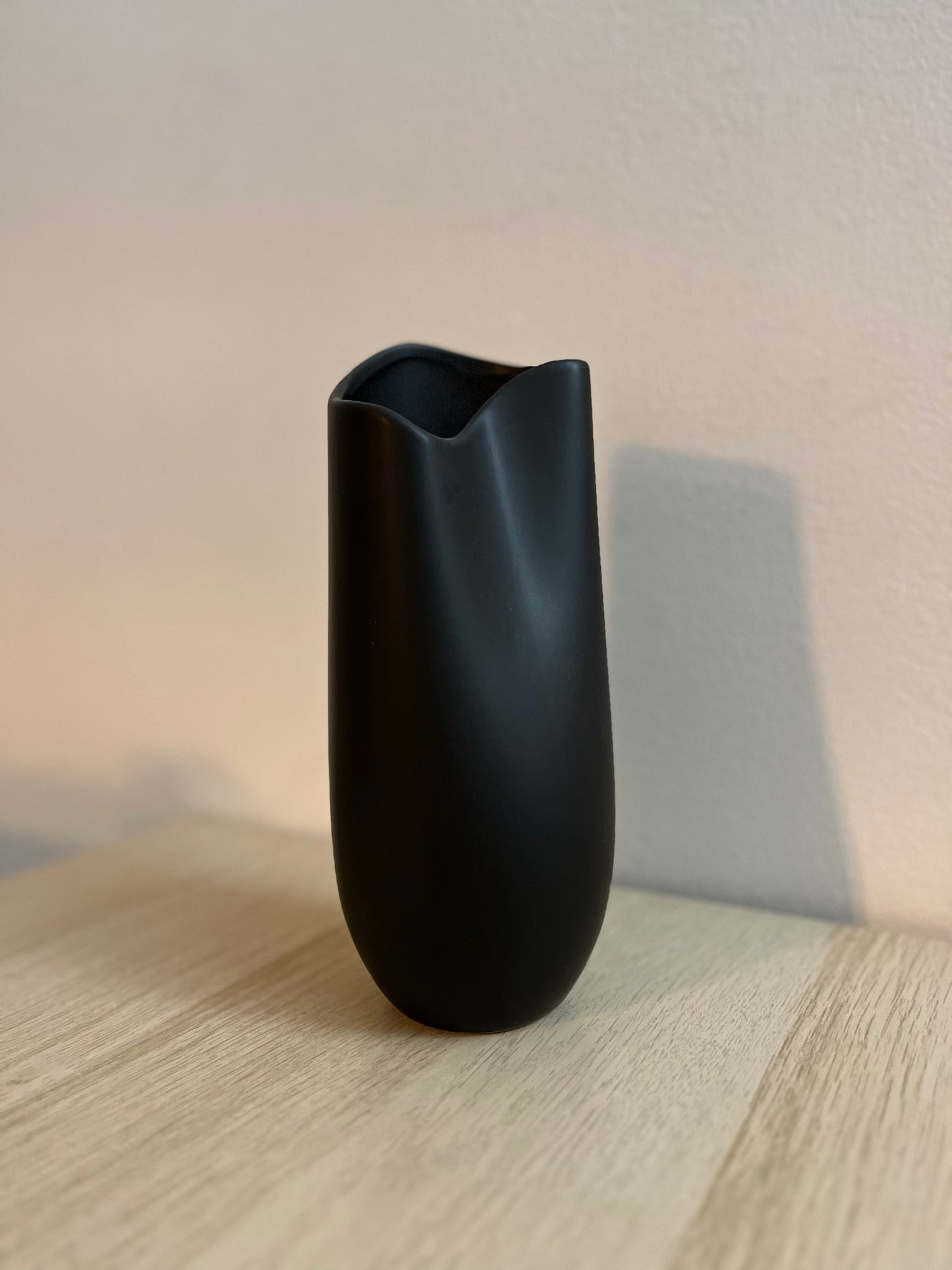 Vase déco noir